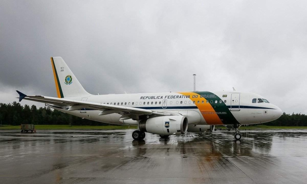 Avião presidencial brasileiro é um Airbus A319 com designação na FAB de VC1A, batizado oficialmente de Santos Dumont
       -  (crédito:  Isac Nobrega)