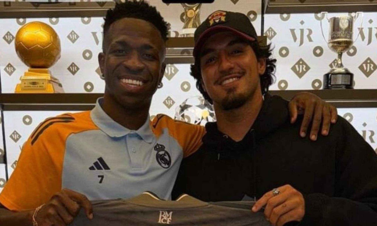 Medina recebe presentes de astros do Real Madrid: ‘Valeu pela recepção’ -  (crédito: No Ataque Internacional)