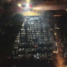 Incêndios atingem 168 carros em garagem; veja vídeo - Divulgação/Corpo de Bombeiros de Goiás