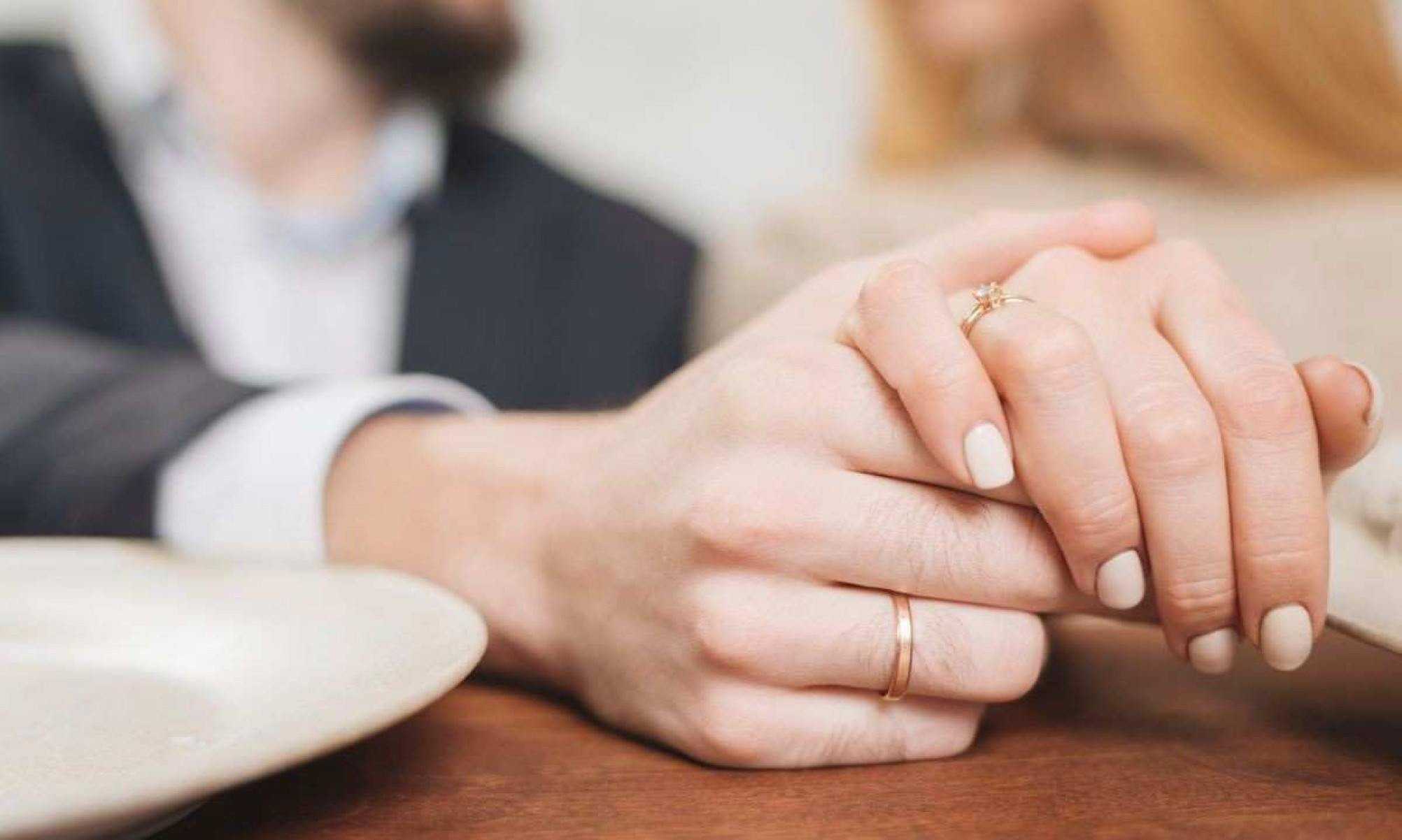 BH: quase 60 casais transformam união estável em casamento em mutirão