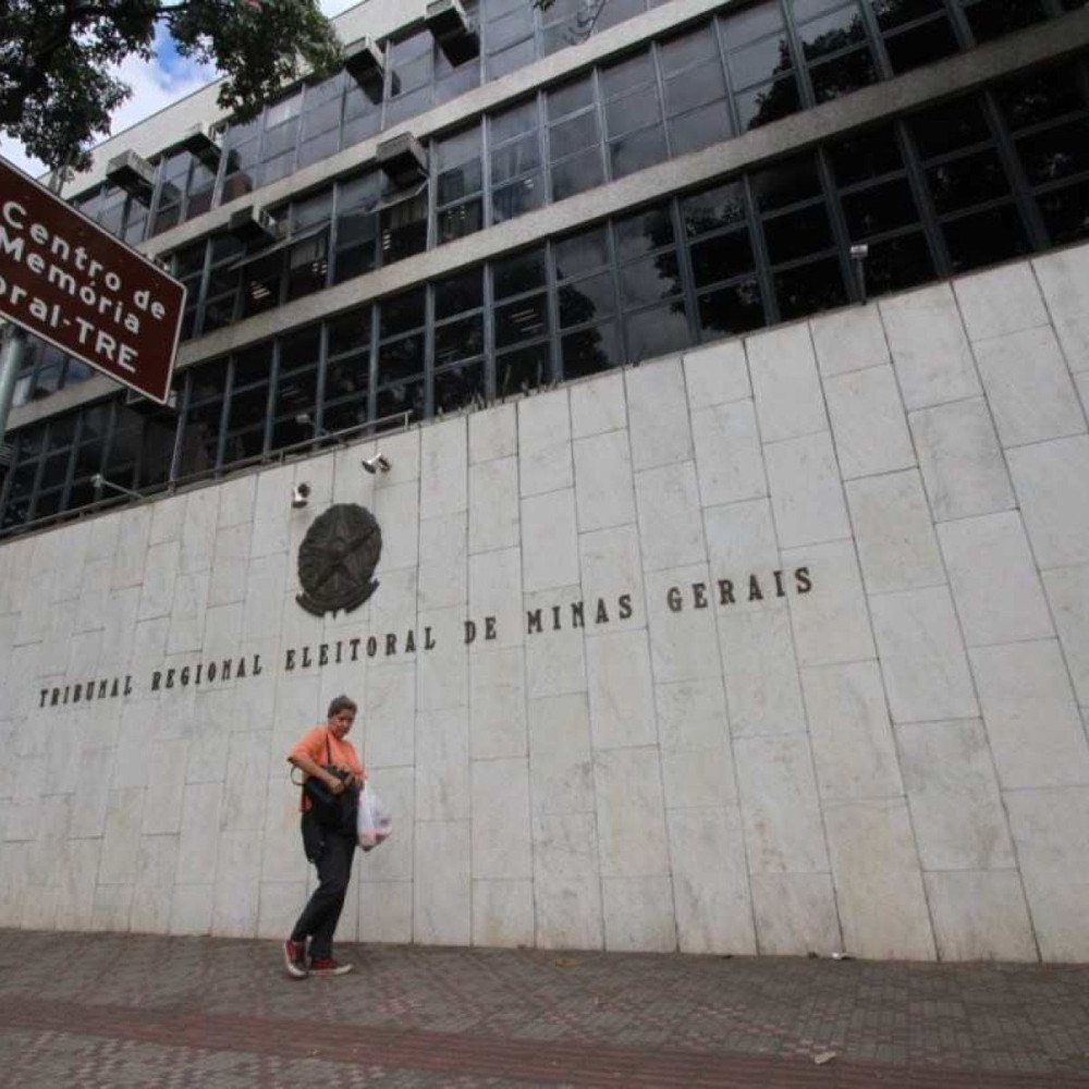 Duas cidades mineiras tem novos prefeitos em disputa extemporânea