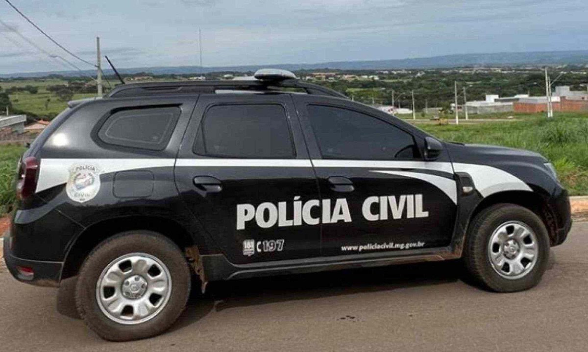 Policiais civis demoraram menos de 40 minutos, depois de iniciar as investigações, para pegar o assassino -  (crédito: PCMG)