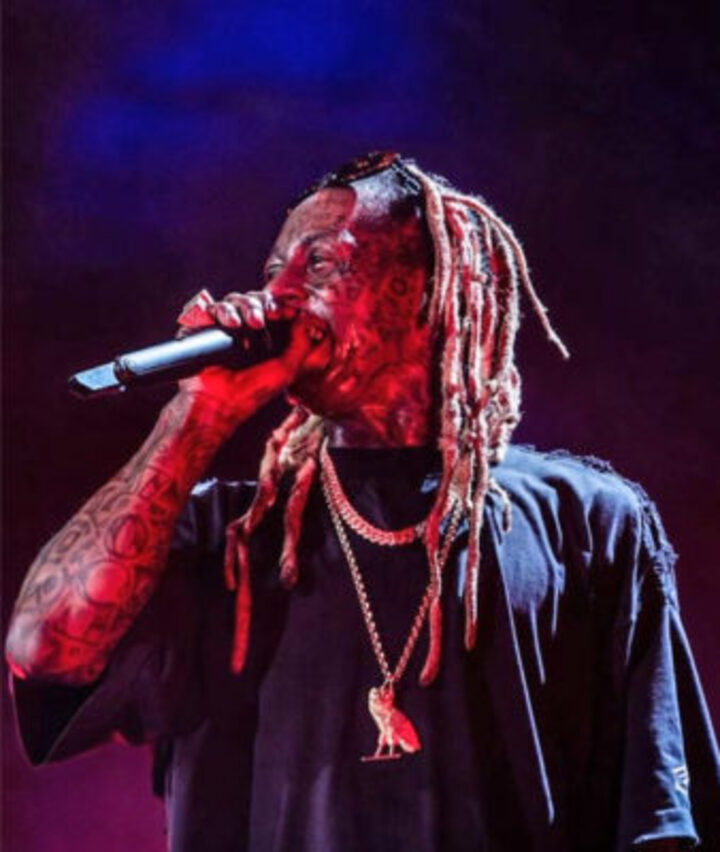 Um dos nomes mais influentes do rap, Lil Wayne chega aos 42 anos