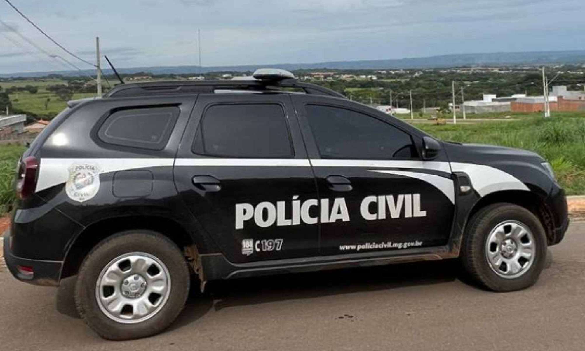 Mulher é encontrada morta em casa e suspeito de feminicídio é preso em MG