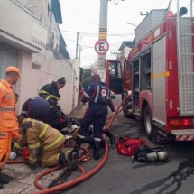 Homem morre em incêndio dentro de casa em cidade mineira - CBMMG