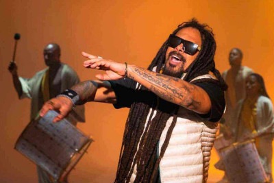 Marcelo Falcão leva sucessos d'O Rappa e faixas do disco solo, 'Viver', para o festival em Nova Lima -  (crédito: Leo Gussi/Divulgação)