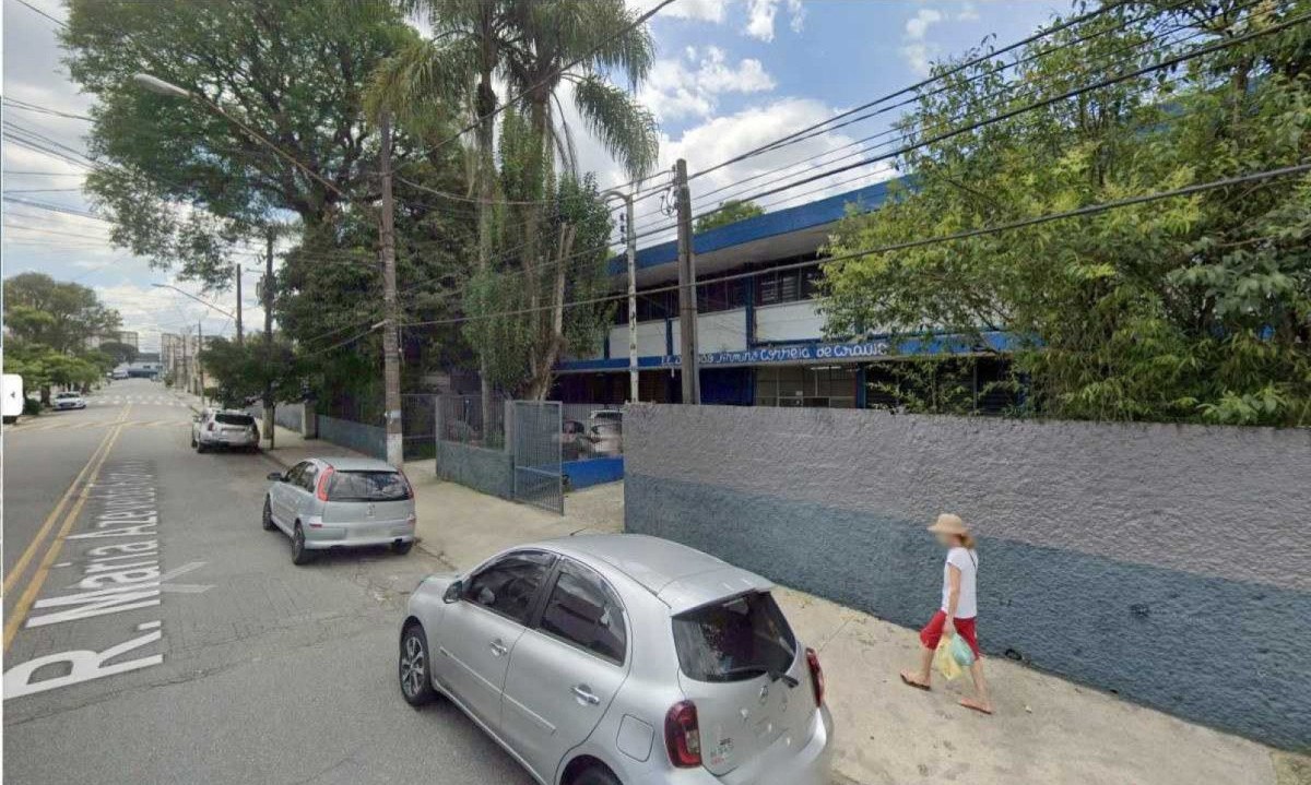 Polícia encontra carro roubado de equipe de Lula em São Paulo