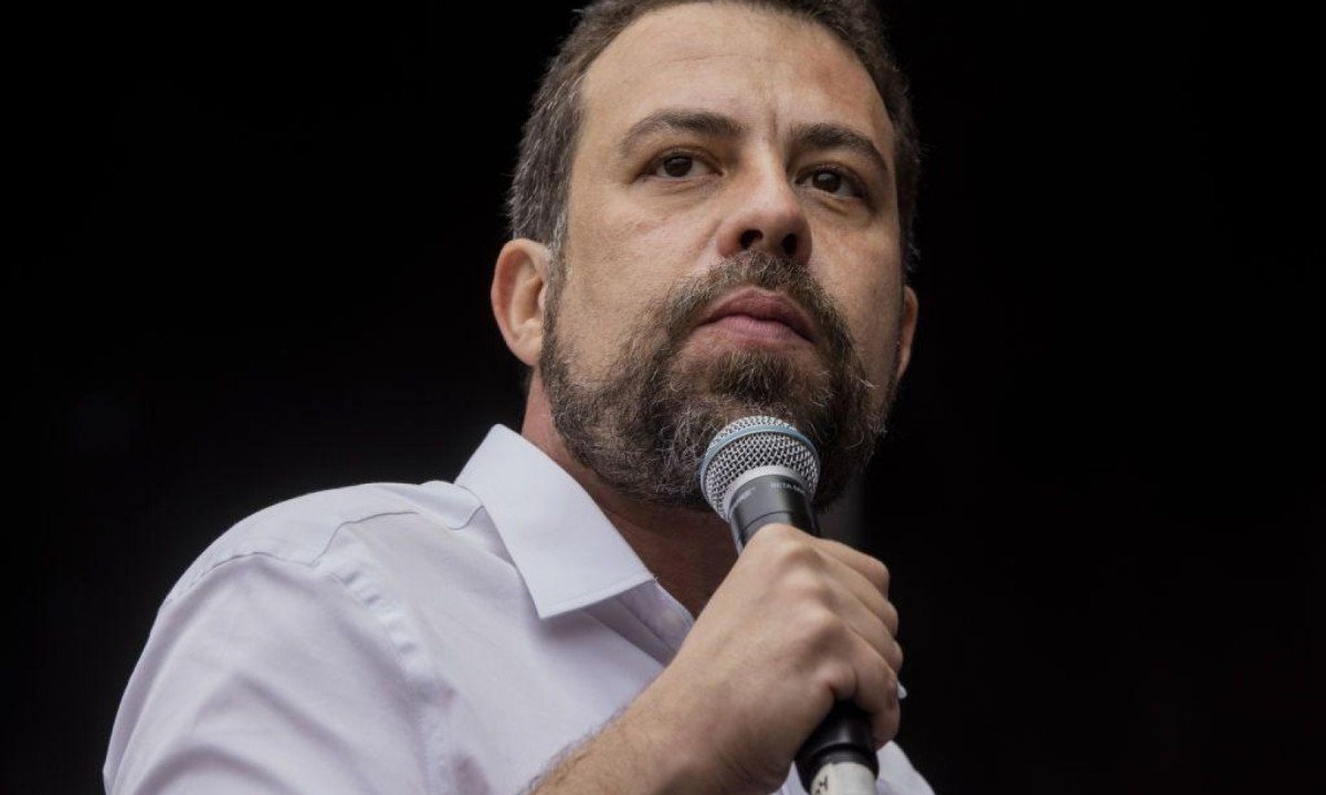 Guilherme Boulos (Psol) foi derrotado por Ricardo Nunes (MDB) nas eleições à Prefeitura de São Paulo
 -  (crédito: Getty Images)