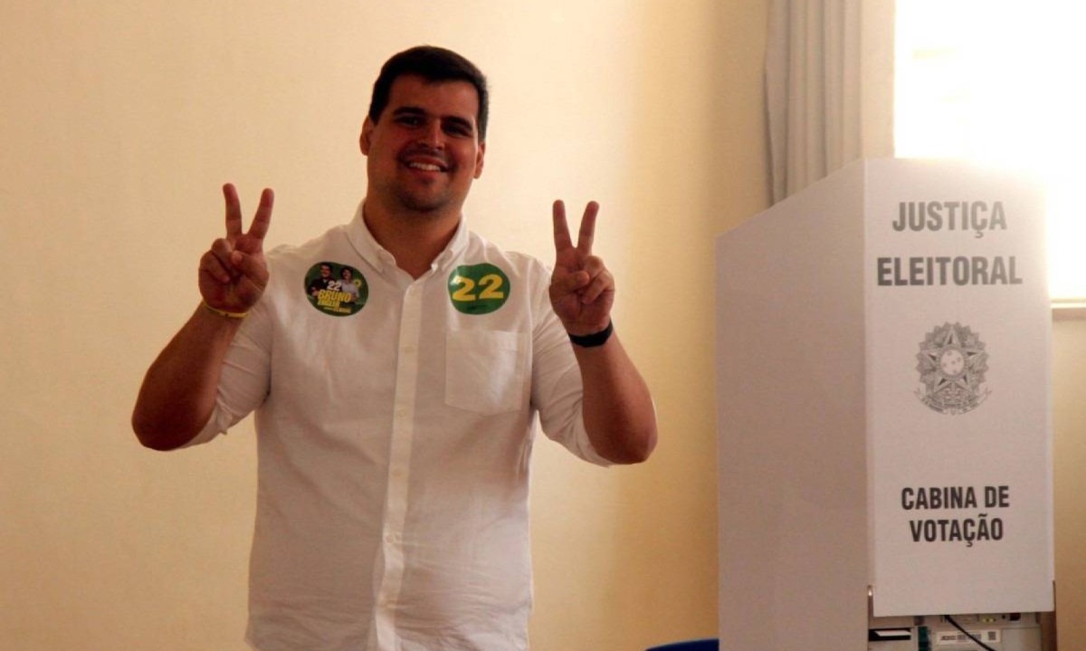 Bruno Engler (PL) &eacute; afilhado pol&iacute;tico de Jair Bolsonaro (PL)  -  (crédito: Jair Amaral/EM/D.A Press)