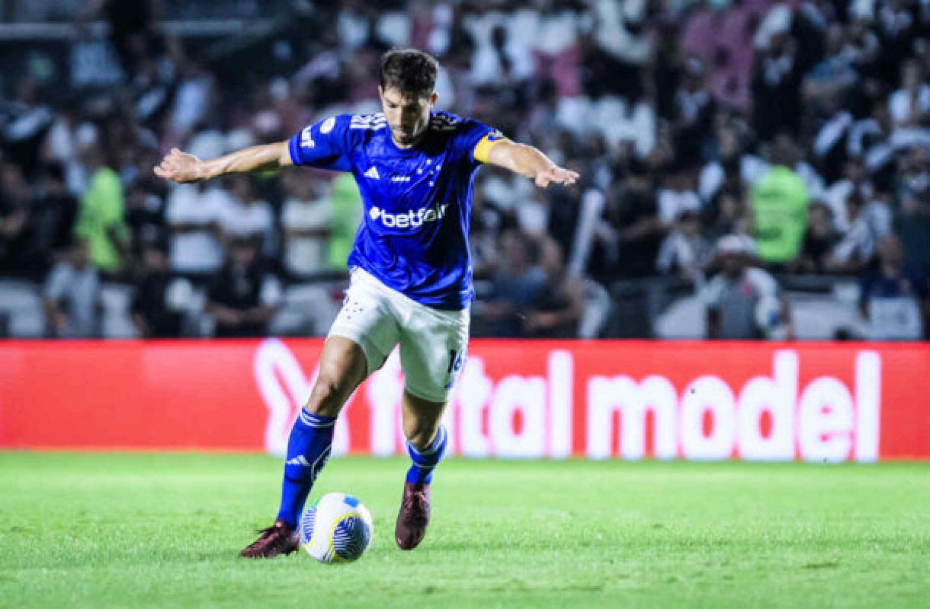 Cruzeiro tem quatro jogadores com contrato se encerrando; saiba