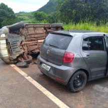 Minas: capotamento e morte na estrada - Redes sociais