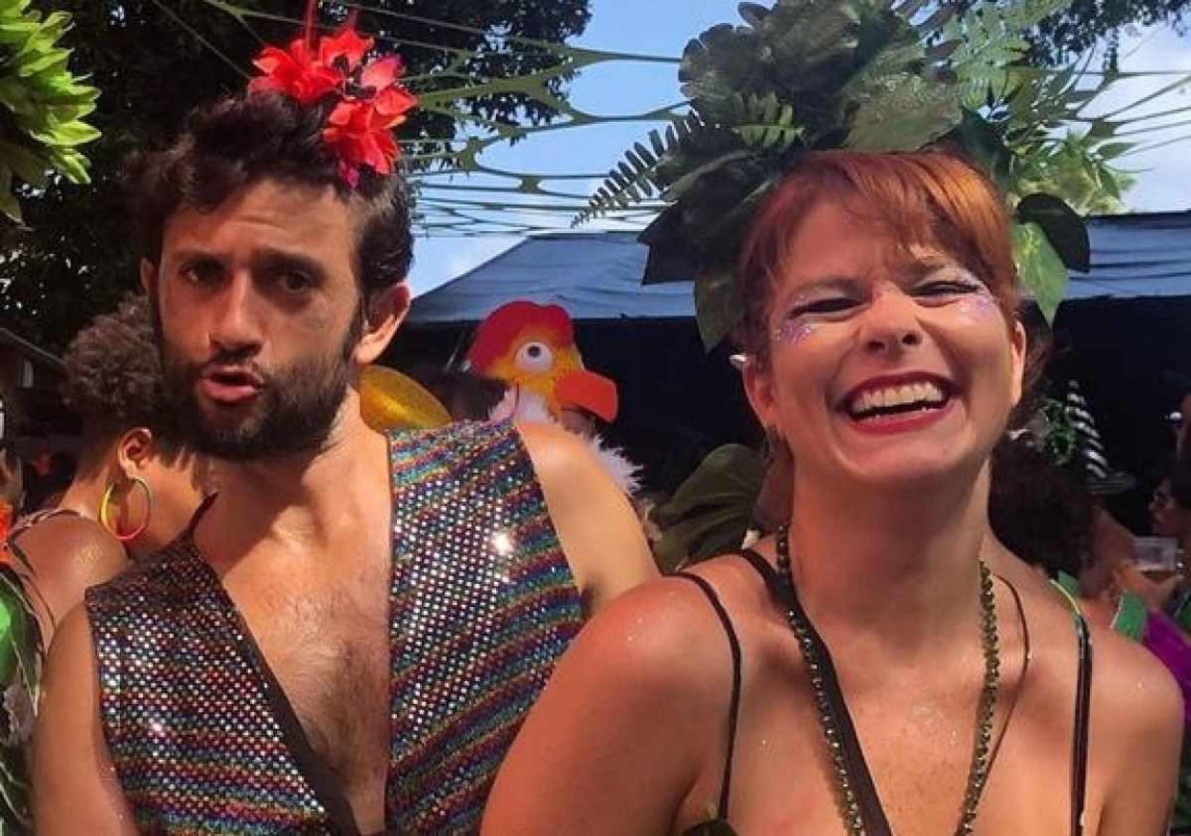 Ex-global fala sobre namoro não monogâmico com comediante