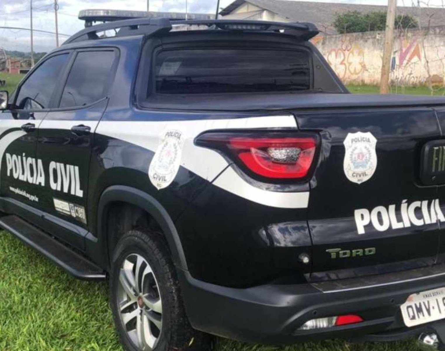 Homem é preso por denúncia de troca de voto por pedras de crack