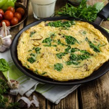 Omelete de espinafre (Imagem: Stepanek Photography | Shutterstock) -  (crédito: EdiCase)