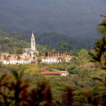 Santuário do Caraça reabre para visitação após incêndios na serra - Beto Novaes/EM/D.A Press