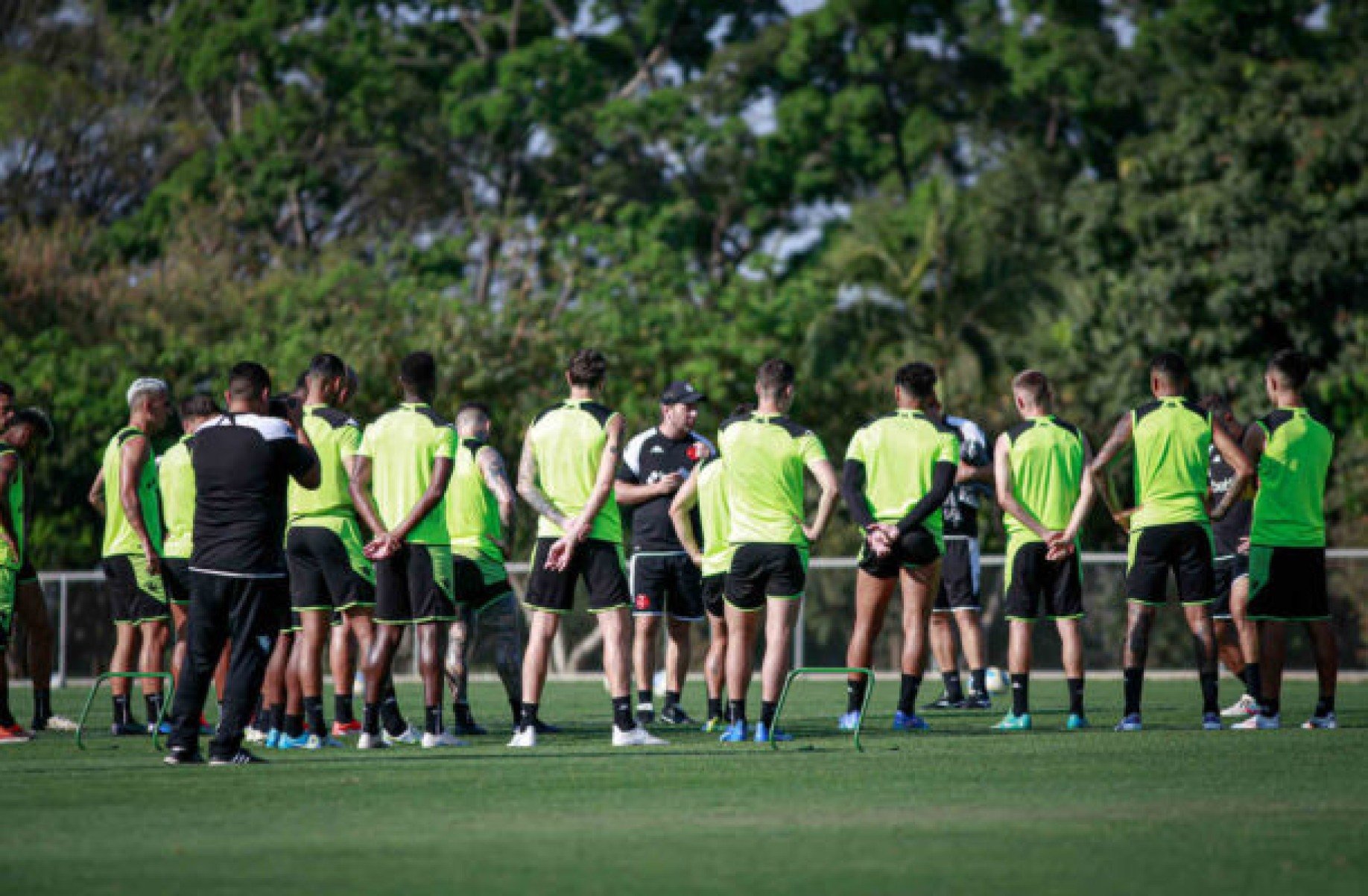 Com ausência, Vasco se reapresenta para trabalho durante Data Fifa
