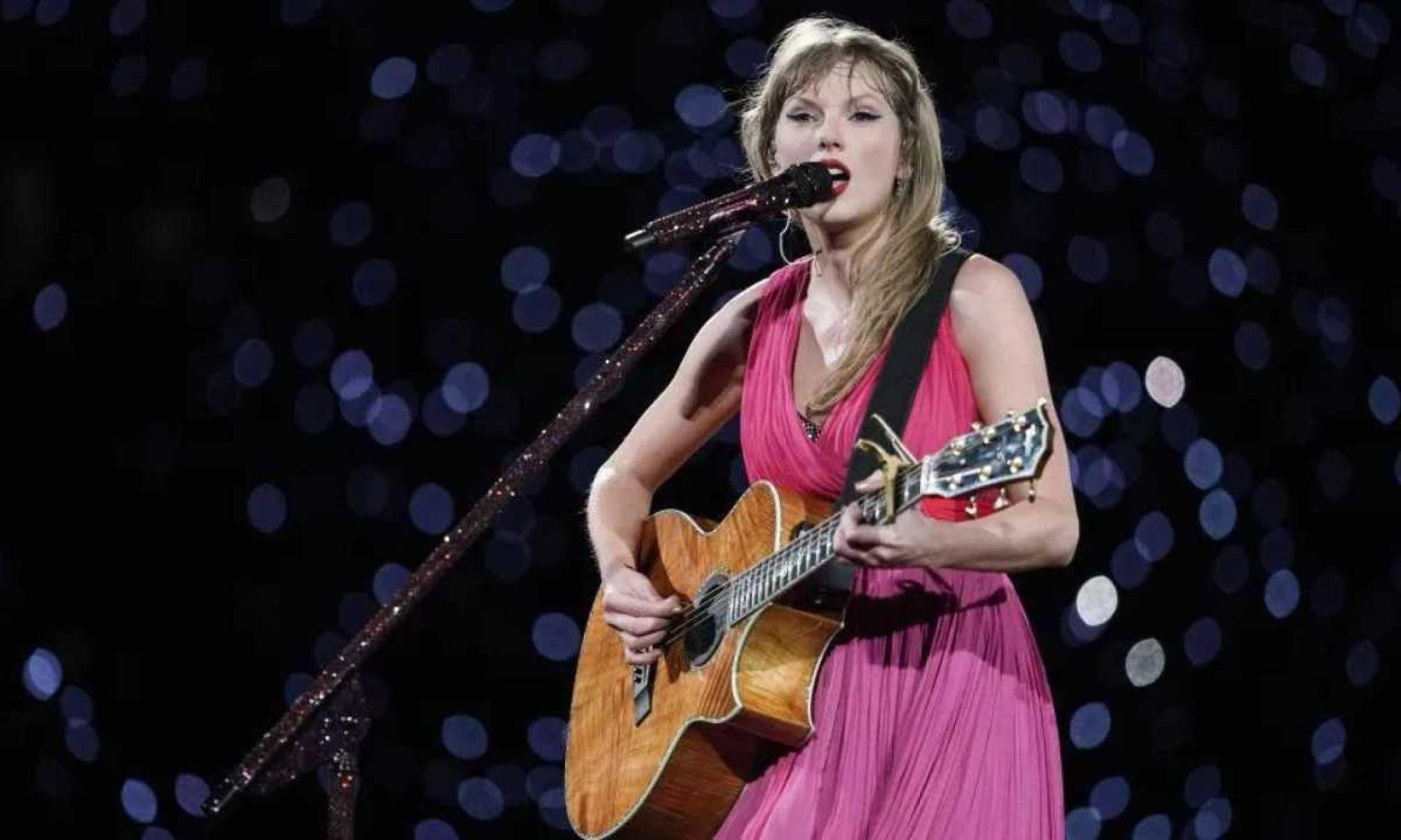 Taylor Swift doa quase R$ 30 mi para vítimas do furacão Milton na Flórida