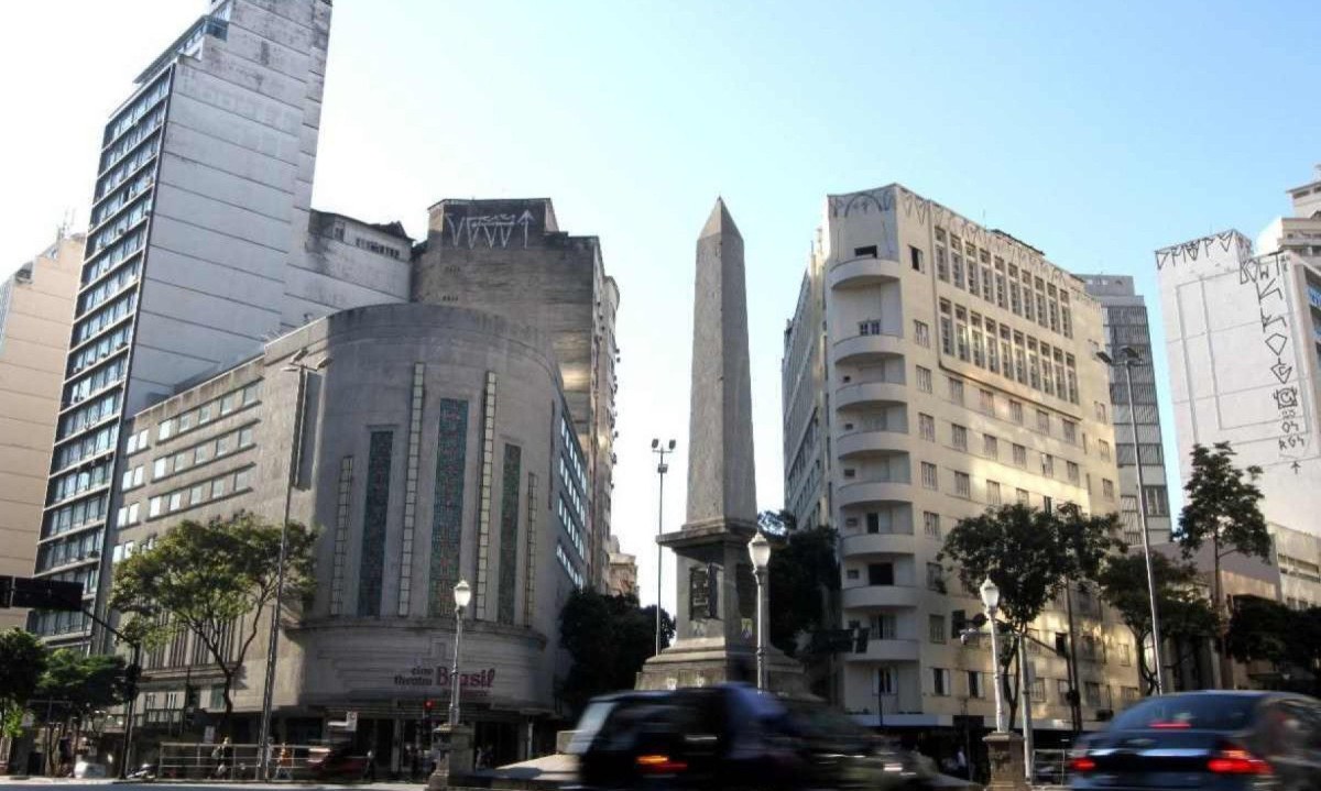 Projeto de lei que permite painéis luminosos na Praça Sete é aprovado em 1º turno na Câmara Municipal de Belo Horizonte -  (crédito: Jair Amaral/EM/D.A Press)