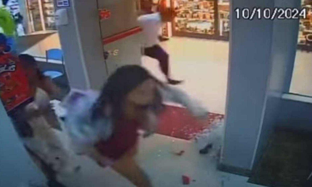 Crime em shopping de Guarapari (ES) foi registrado por câmeras de segurança -  (crédito: Reprodução)