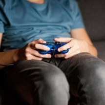 Cinco passos para se livrar do vício em jogos online - Freepik