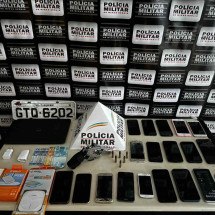 Trio de BH suspeito de assalto a loja de celulares é preso em Minas - PMMG/Divulgação