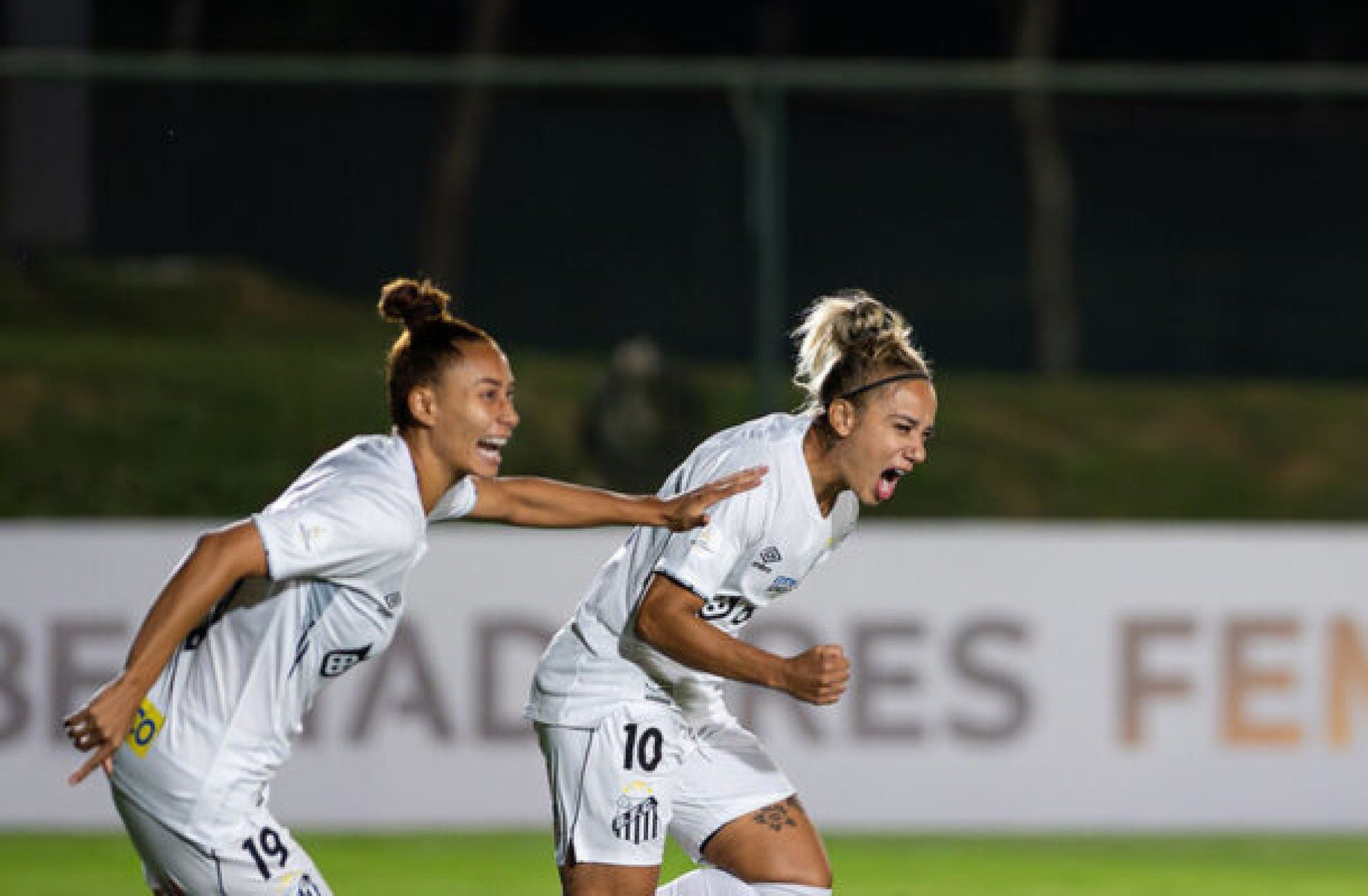 Santos x Boca Juniors, pela Libertadores feminina: onde assistir e escalações