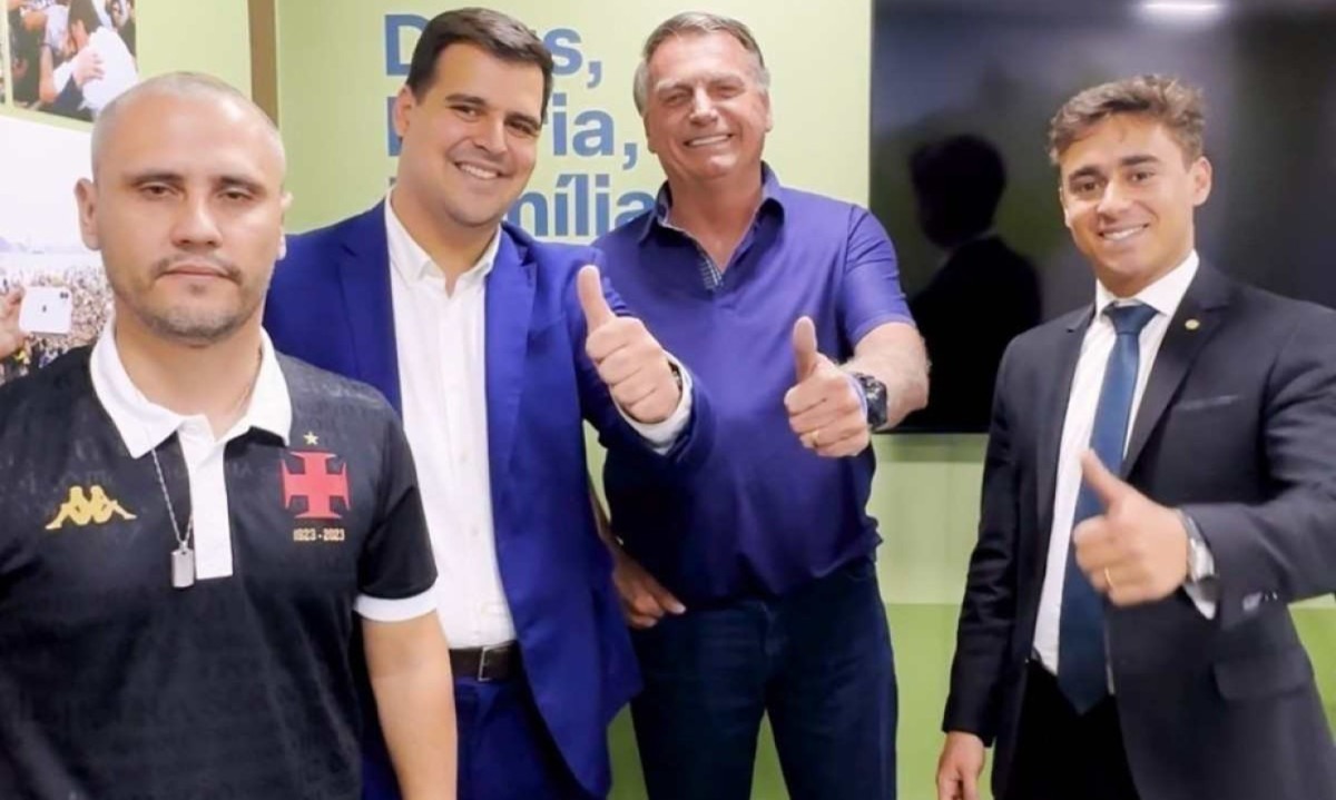 Bolsonaro, Nikolas, Cleitinho e Engler, todos do PL, estarão em motociata em BH no próximo sábado (19/10) -  (crédito: Divulgação)