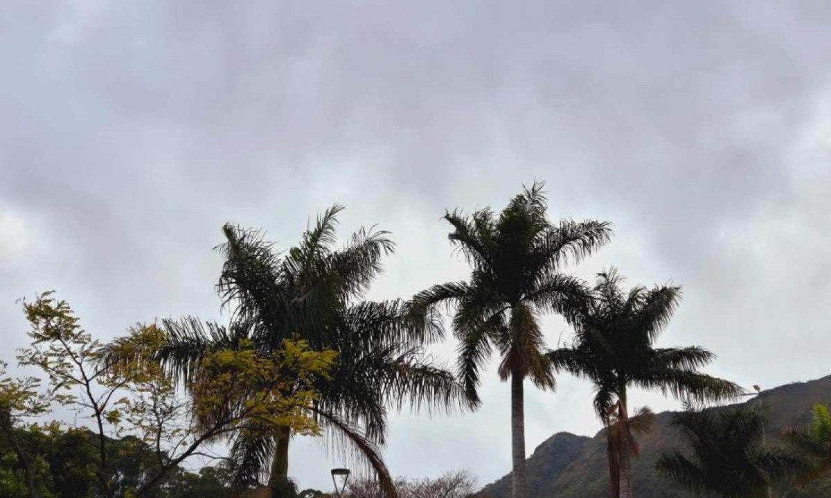 Segunda será de céu parcialmente nublado em BH -  (crédito: Jair Amaral/EM/D.A Press)