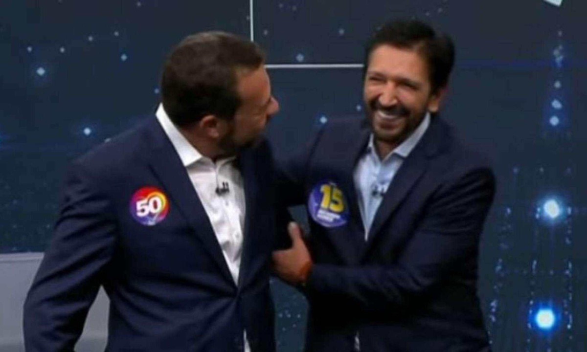 Abraços entre Boulos e Nunes em debate gerou memes  -  (crédito: Band / reprodução)