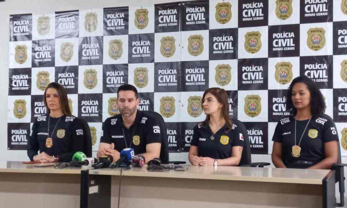 Coletiva da Polícia Civil sobre golpes em lojas da rede Droga Clara -  (crédito: Izabella Caixeta/EM/D.A Press)
