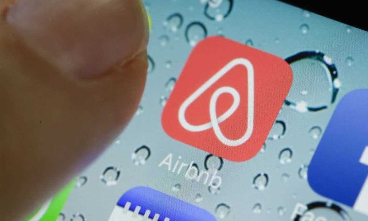 Airbnb lança rede de coanfitriões, que ganham para receber hóspedes -  (crédito: Getty Images)