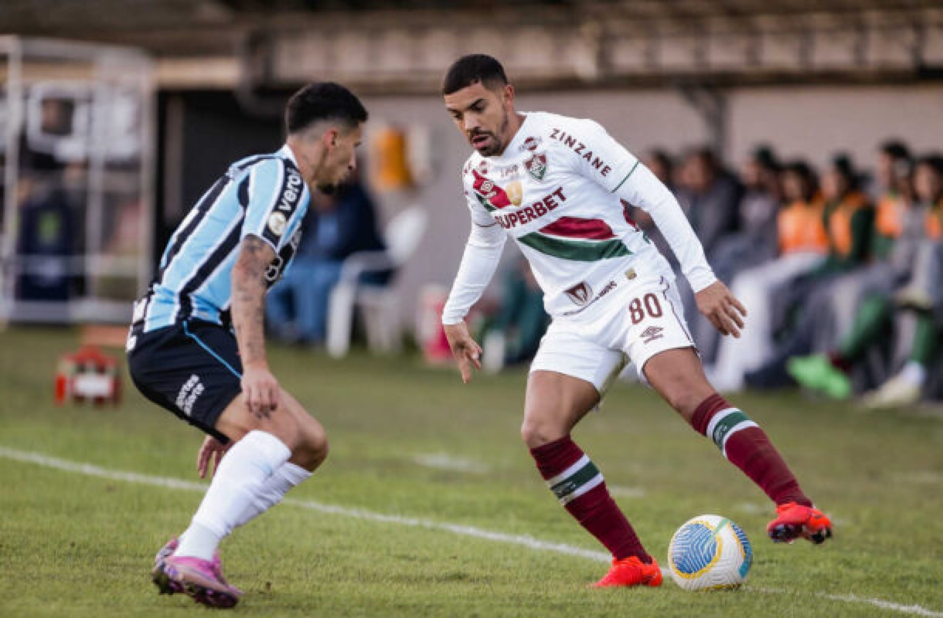 Terans não consegue se firmar e não atua desde junho pelo Fluminense