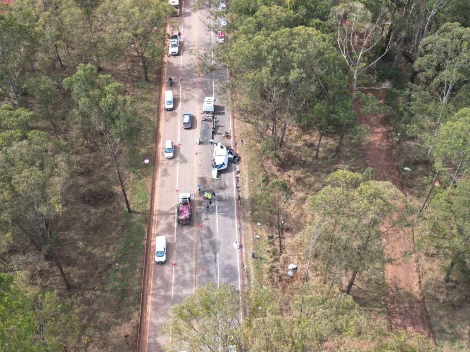 Acidente na BR-040 em Nova Lima deixa uma pessoa morta