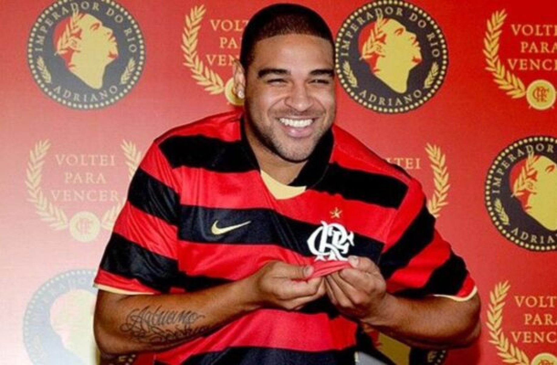 Despedida de Adriano Imperador tem primeiros nomes confirmados