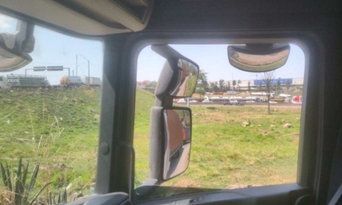 Motorista que passa pelo local já encontra 5 km de congestionamento -  (crédito: Reprodução)
