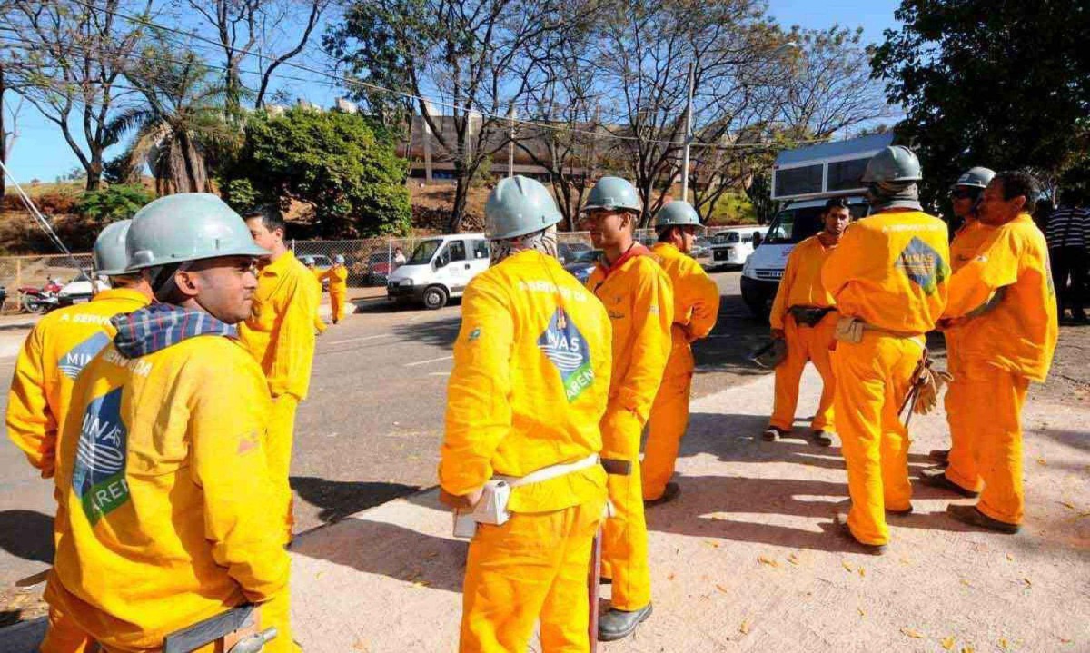 Investimentos e atividade econômica resiliente estão mantendo o mercado de trabalho aquecido -  (crédito: Euler Junior/EM/D.A Press – 15/6/11)