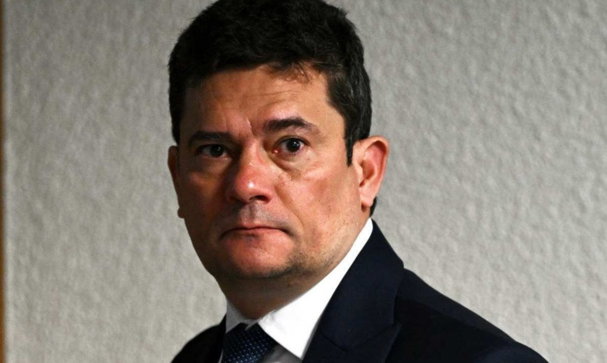 Candidato do Uni&atilde;o Brasil &agrave; Prefeitura de Curitiba acusa o senador Sergio Moro (Uni&atilde;o Brasil) de ter abandonado a corrida eleitoral -  (crédito: EVARISTO SA / AFP)