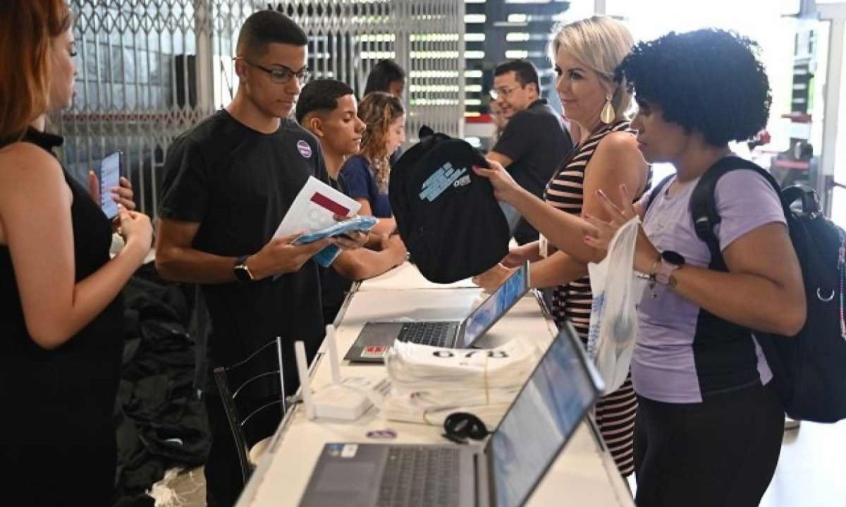 Participantes da Corrida da Assembleia Legislativa 2024 já podem retirar seus kits -  (crédito: Luiz Santana)