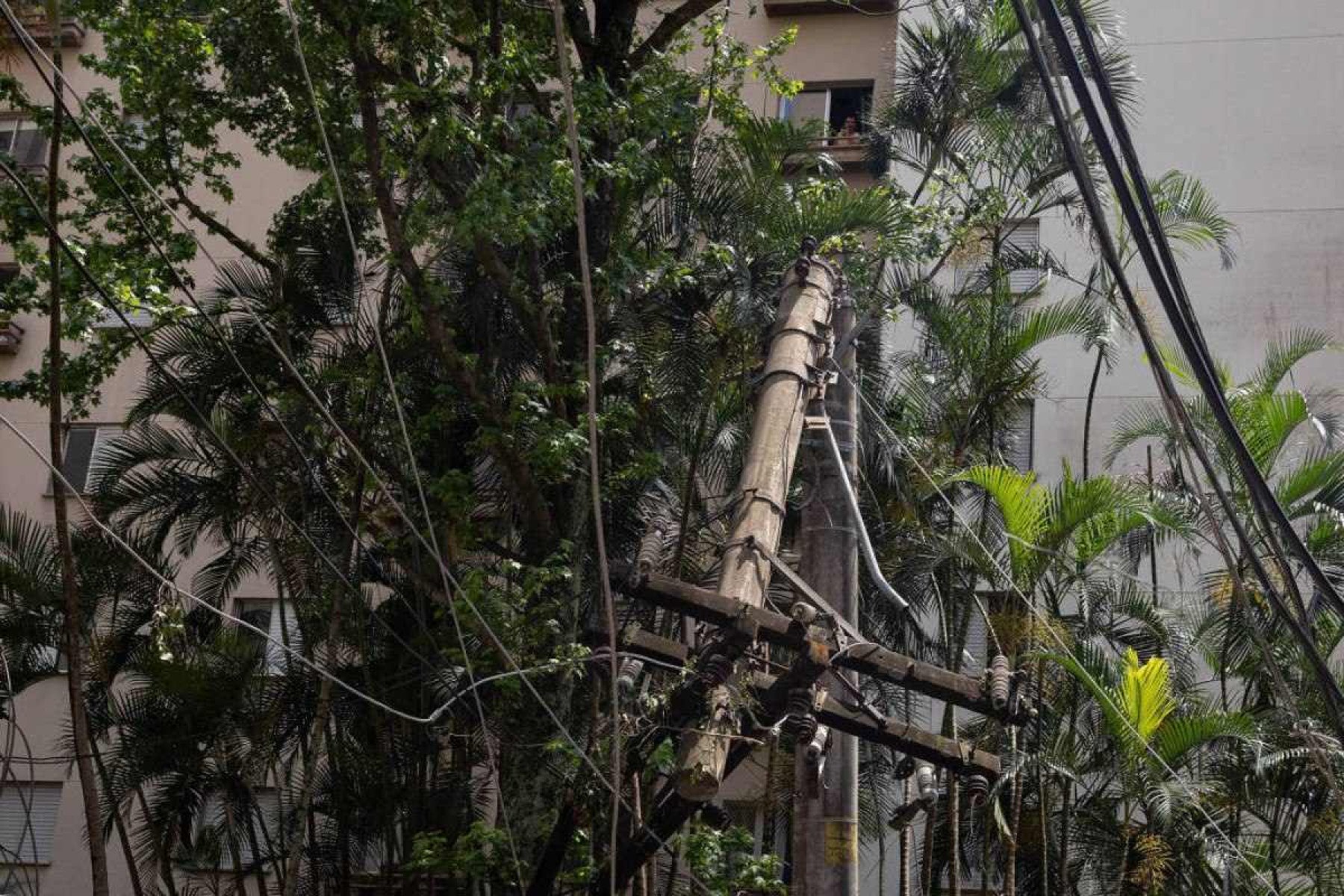 Tempestade e granizo podem atingir todo o estado de SP nesta sexta (18/10)