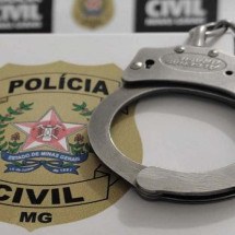 Homem é preso por descumprir medida protetiva que a mãe tinha contra ele - PCMG