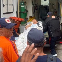 Polícia tem quatro suspeitos em atentado contra candidato à reeleição