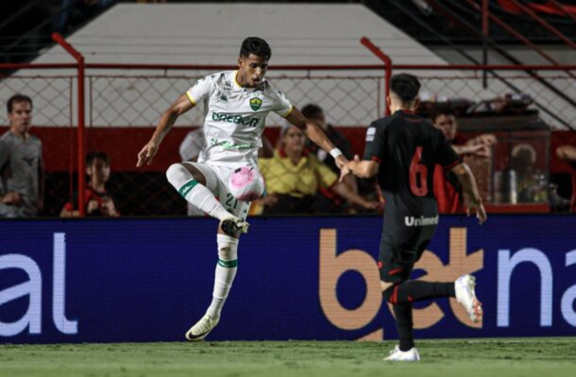 Atlético-GO e Cuiabá não saem do zero e se complicam no Brasileirão