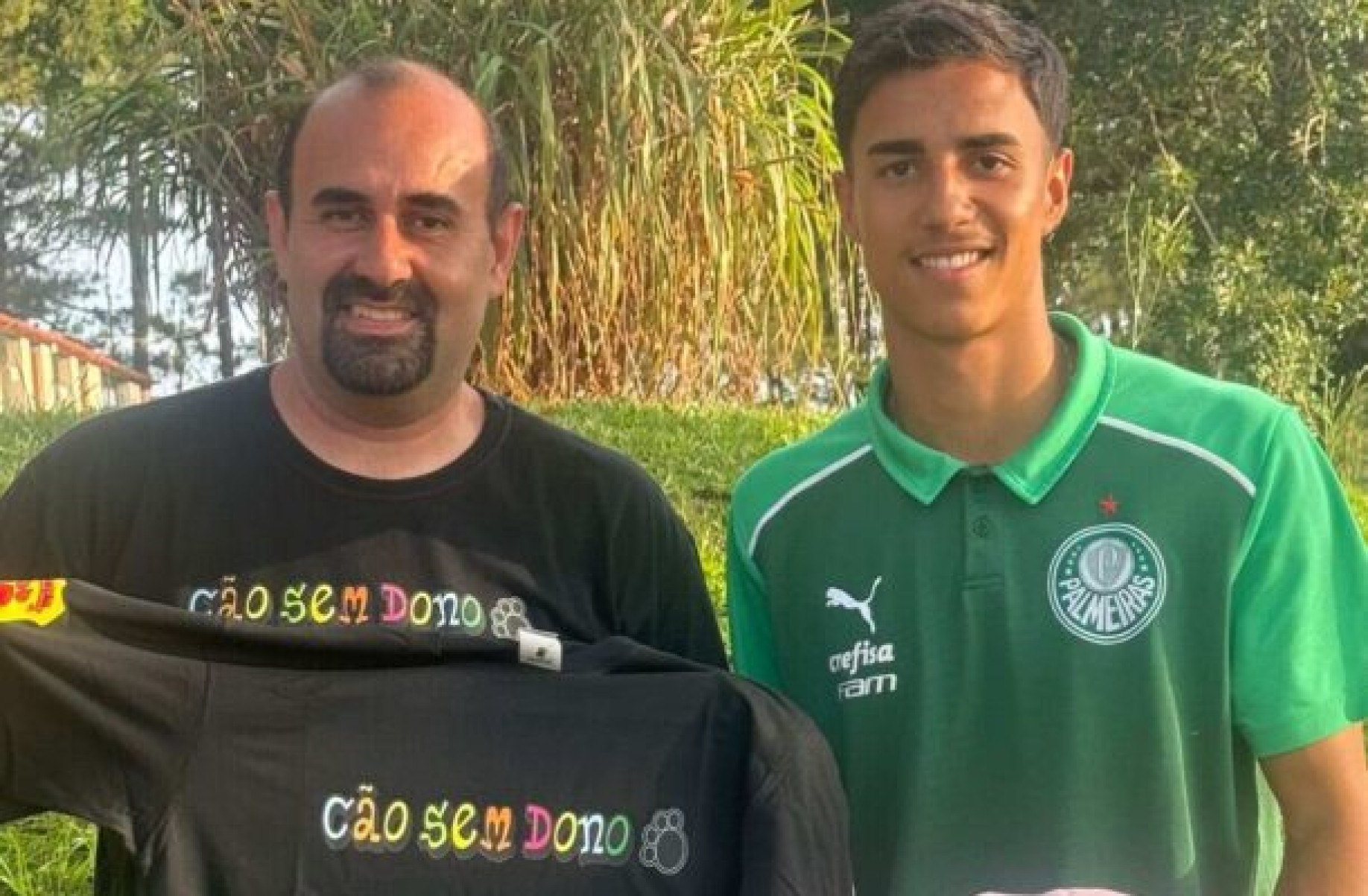 Vitor Reis, do Palmeiras, é o novo embaixador da ONG Cão Sem Dono