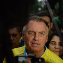 Inelegível, Bolsonaro diz ao lado de Tarcísio que é o candidato da direita em 2026 - Túlio Santos/EM/D.A Press