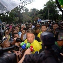 Inelegível, Bolsonaro diz que será candidato em 2026: 'Estão com medo’ - Tulio Santos/EM/DAPRESS