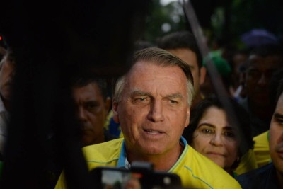 Lula afirmou que Bolsonaro "foi eleito com mentiras" e que Michel Temer (MDB) chegou à Presidência "por meio de um golpe" -  (crédito: Túlio Santos/EM/D.A Press)