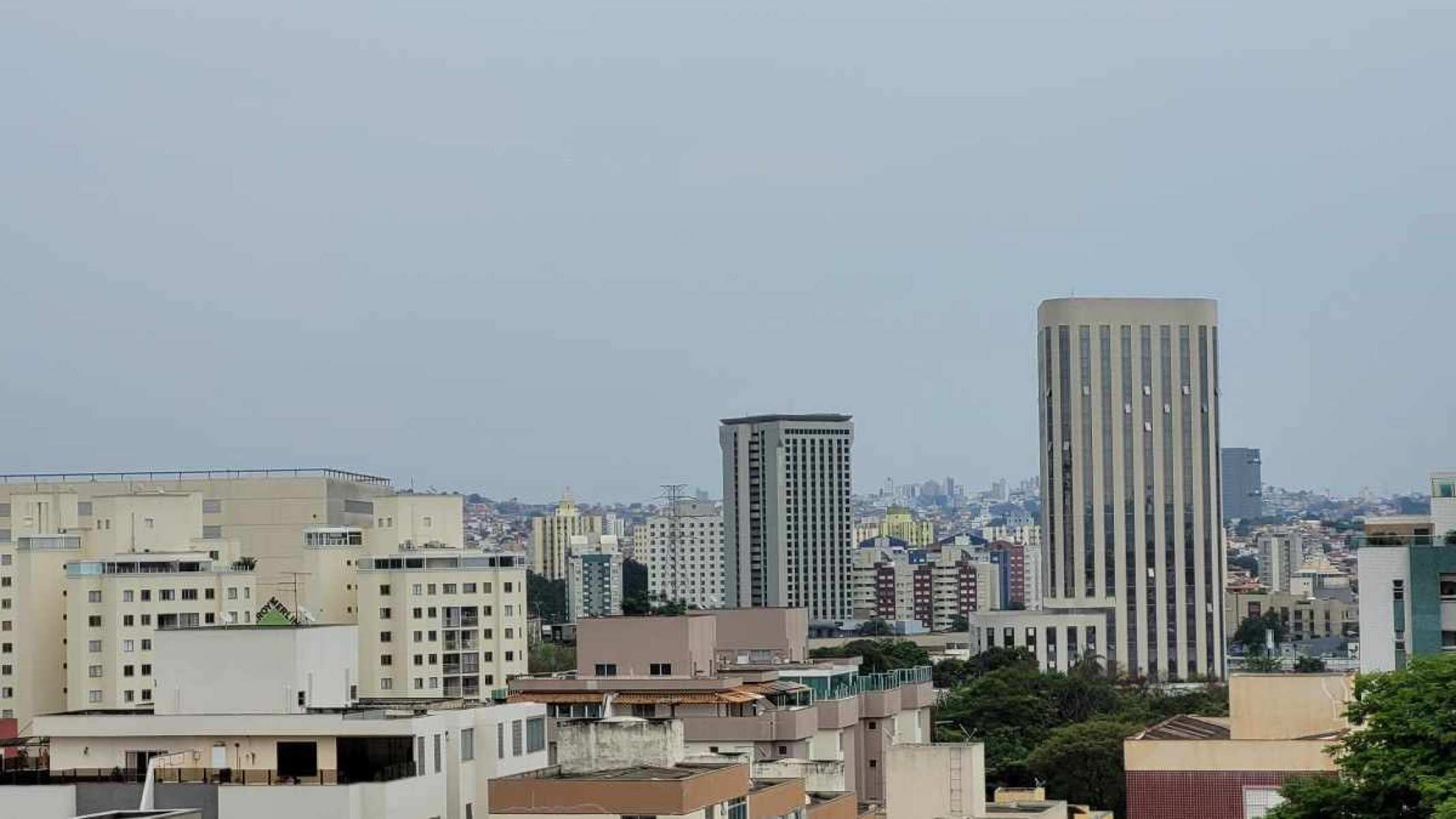 BH está em alerta para chuvas fortes até domingo (20/10)