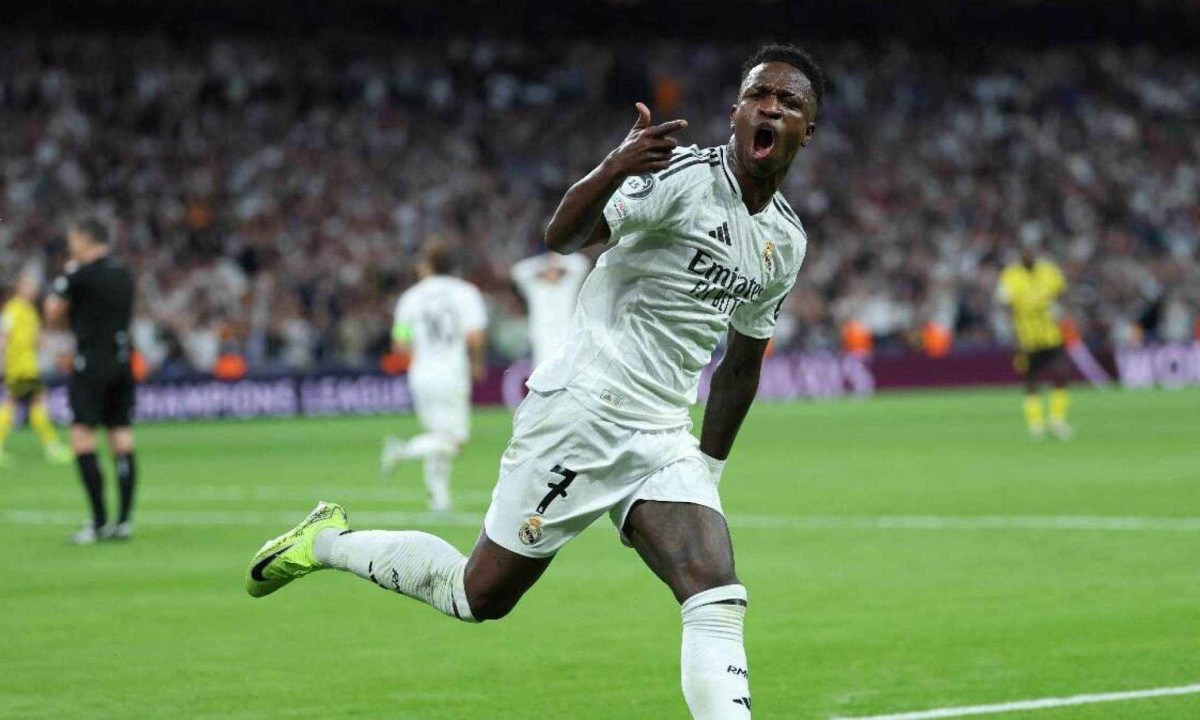 Vini Jr faz hat-trick pelo Real Madrid a menos de uma semana da Bola de Ouro -  (crédito: No Ataque Internacional)