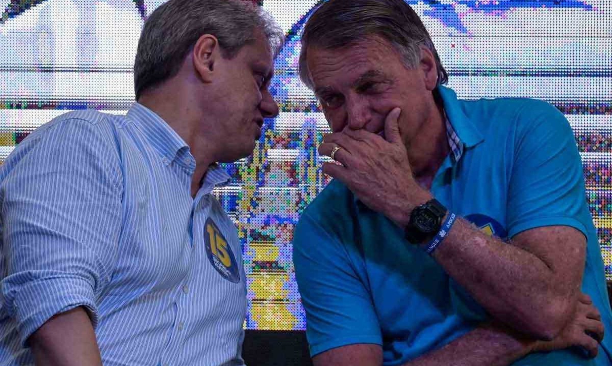 O presidente Jair Bolsonaro (PL) e o governador de São Paulo, Tarcísio de Freitas (Republicanos) em evento em São Paulo -  (crédito: Nelson Almeida/AFP)