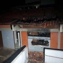 Escola em MG pega fogo e alunos ficam sem aula nesta quarta (23/10)  - Divulgação/CBMMG